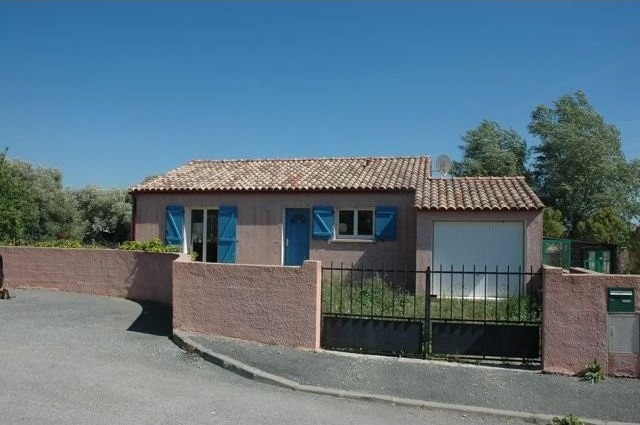 Pretty Single Storey Villa..