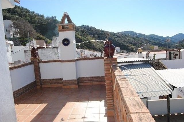 Town House for Sale in Archez 82.500..