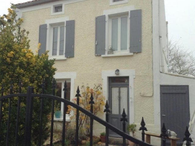 3 Bedroom Village House For Sale