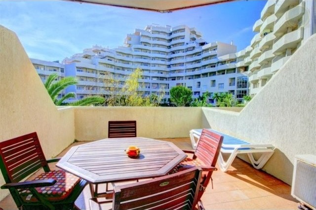 Apartment - ESCRITURA:BUILT: 56m2 | IBI..