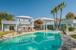 6 Bedrooms - Villa - Malaga - For Sale