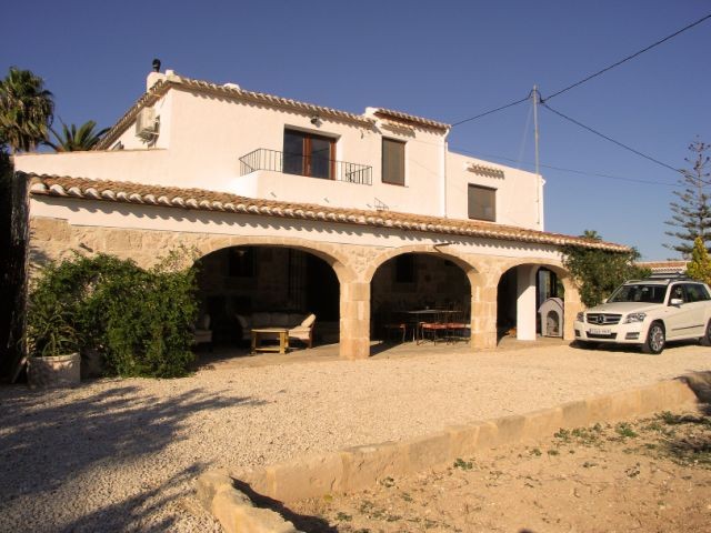 3 Bedroom Finca in Javea