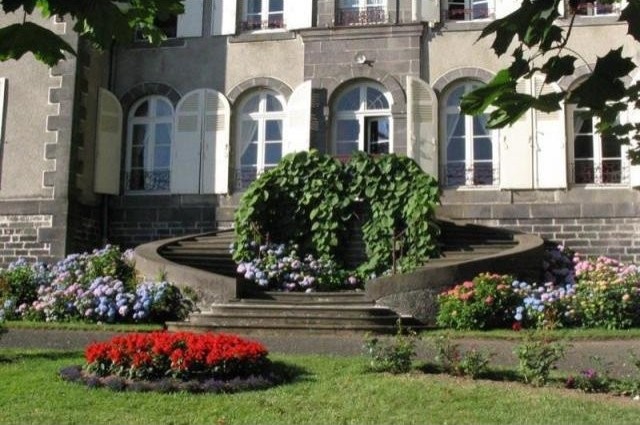 13 bedroom Castle For Sale: 63000.. - 2