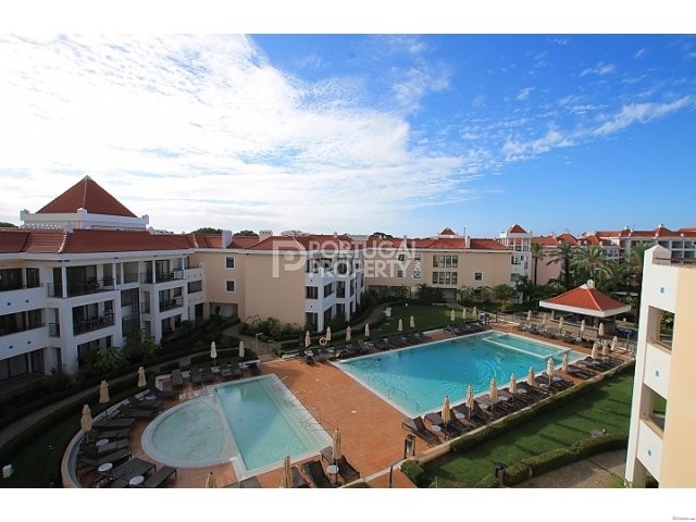 South facing Penthouse in the 5* Hilton..