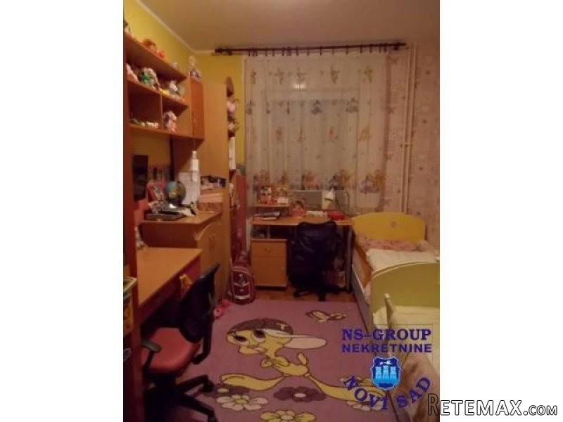 Prodajem Stan,Nova Detelinara,Novi Sad - 2