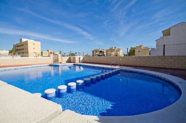 2 Bedrooms - Property - Alicante - For.. - 2