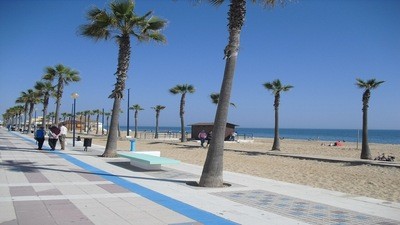 Villa - Location Location Location !..