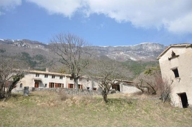 5 bedroom Character For Sale: 26150 DIE