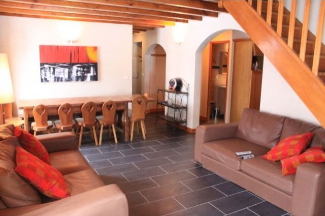 Delightful 5 bedroom duplex apartment..