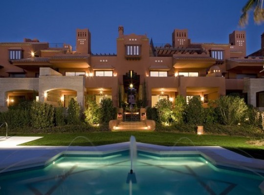 Apartment for sale in Guadalmina Baja..