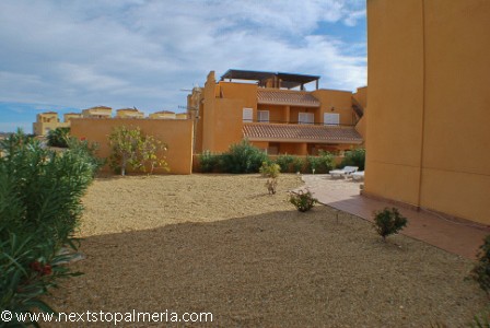 3 bedroom duplex with large plot - Los.. - 2