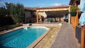 Detached Villa, Terrace, Pool & Garden - 2