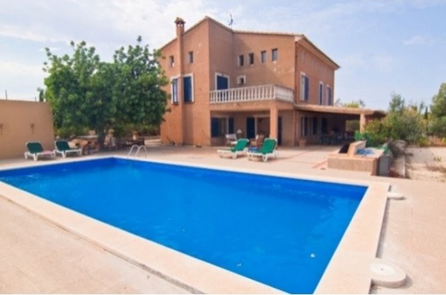 Nice Finca In A Very Quiet Place In..