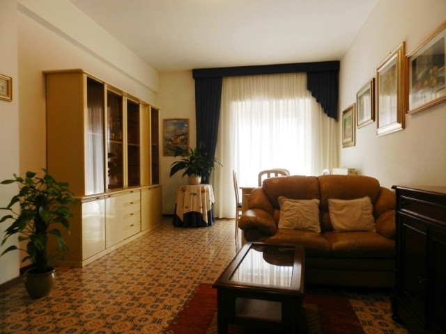 2 Bedrooms - Apartment - For Sale - 2