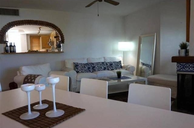 3 bedroom town house for sale - 2