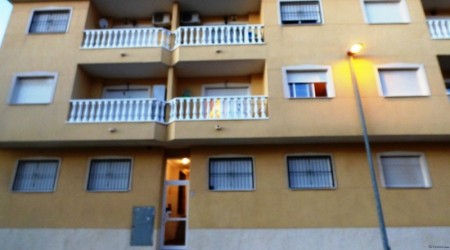 Resale · Apartment · Spain · Costa Bl..