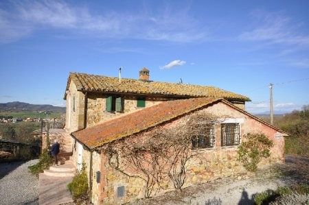 Farmhouse With Outbuildings, Close To A.. - 2