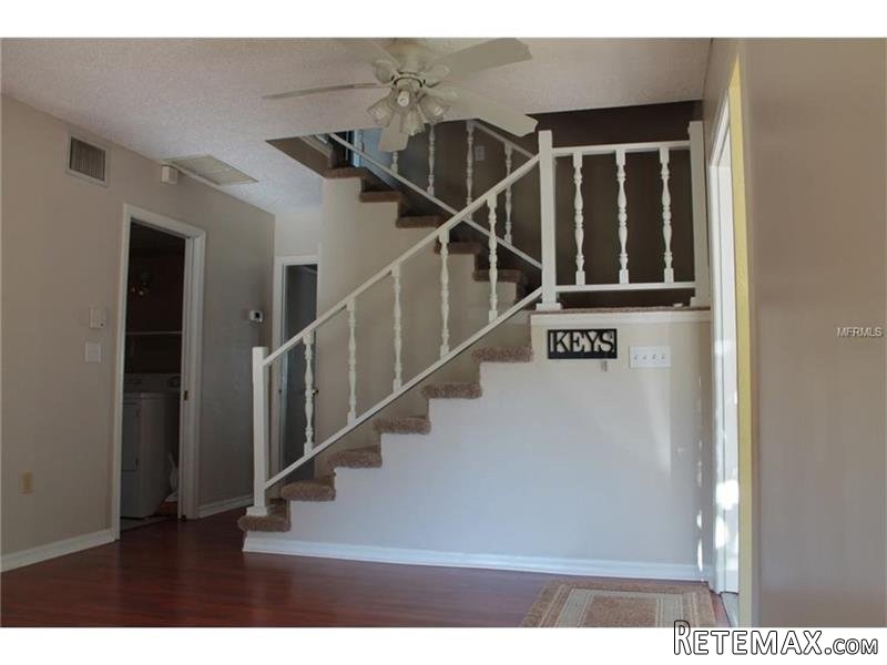 2 bedroom House For Sale: 220 24th St.. - 2
