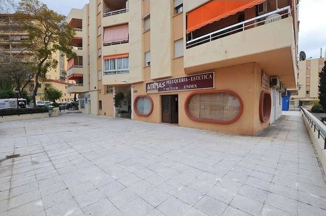 Commercial - Commercial corner property..
