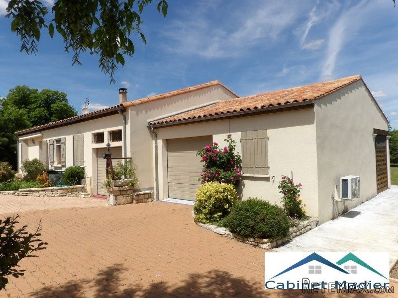 3 Bedrooms - Stone House -..