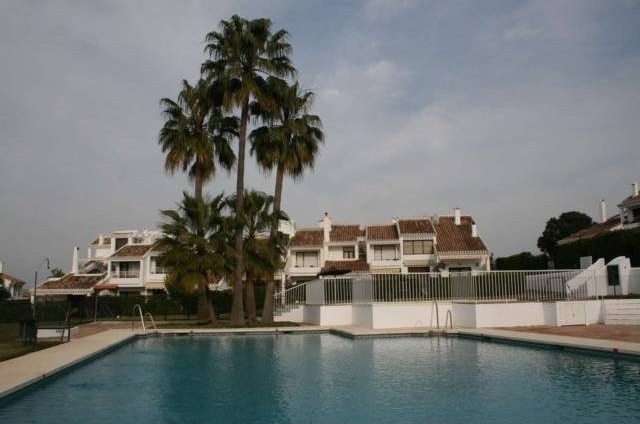 Town House - A very bright and spacious..