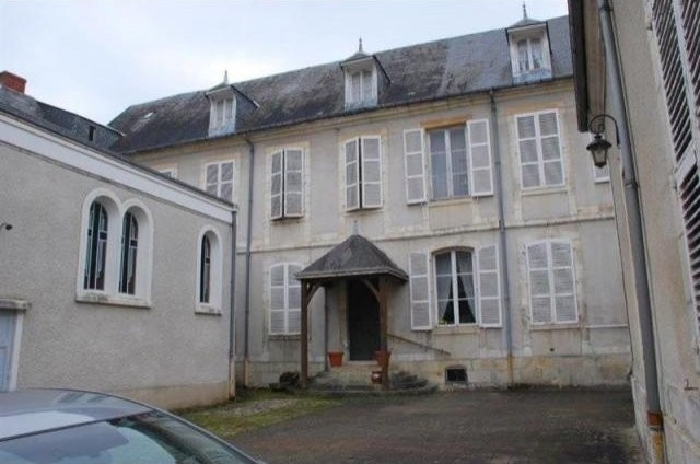 14 bedroom Character For Sale: 18000.. - 2