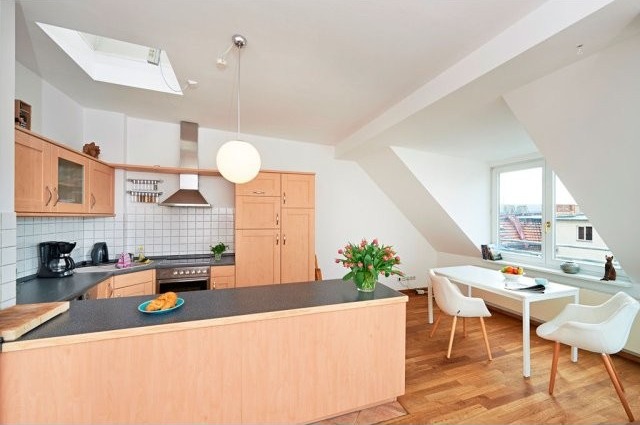Attic jewel next to Helmholtzplatz in.. - 2