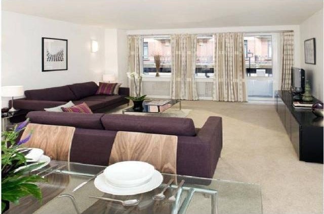 Weymouth Street, Fitzrovia, London W1W