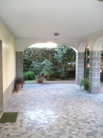 Villa - For Sale - Lucca centre and.. - 2