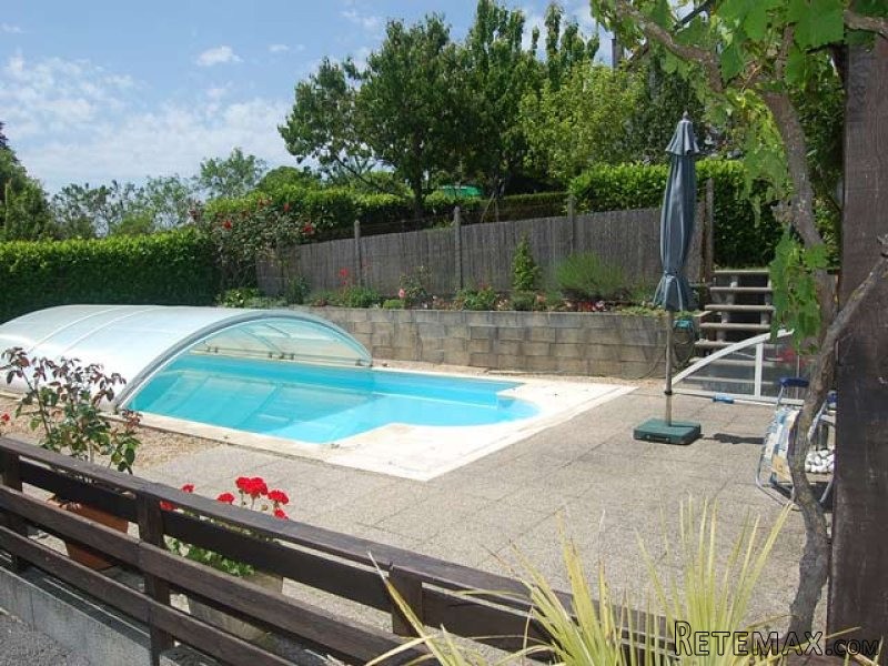 Immaculate 4-Bedroomed House With.. - 2