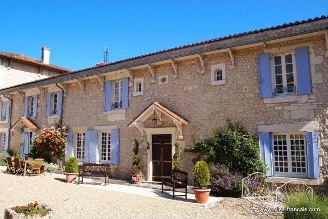 A magnificent Manoir with two gites set.. - 2
