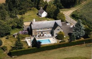 Beautiful Property with Pool