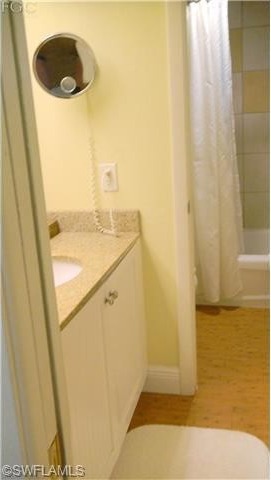 1 bedroom Condominium For Sale: Fort.. - 2