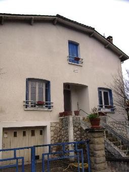 Good Sized 1930s House Comprising..