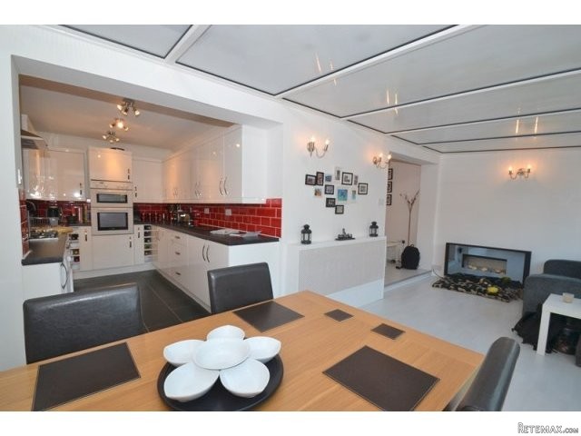 2 bedroom house in Minster On Sea..