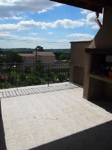 Winegrower Home With Garage - 2