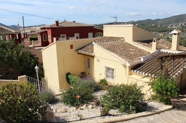 4 Bedroom Villa in Javea - 2
