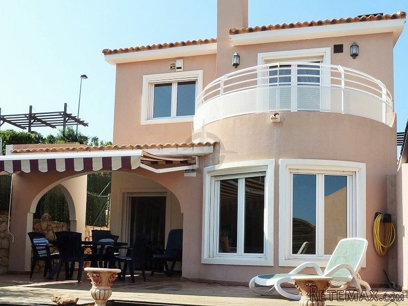 South Facing 3 Bedroom Villa With..