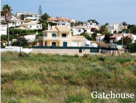 Praia da Luz 2 Bed Duplex Apartment For..