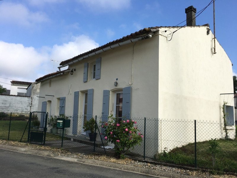 Stone House For Sale St Jean D Angely - 2