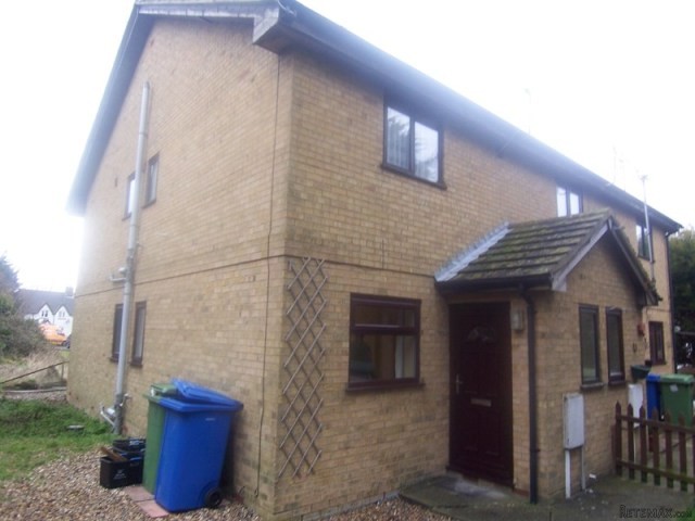1 bedroom flat in Eastchurch, SHEERNESS