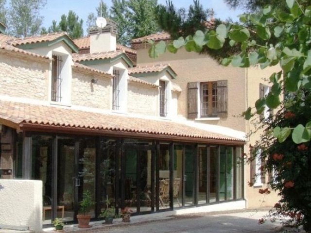 Stone-Built House: 4 Bedrooms, 3.. - 2