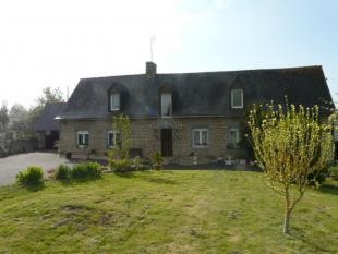 Large Rural Farmhouse on 3/4 Acre Plot