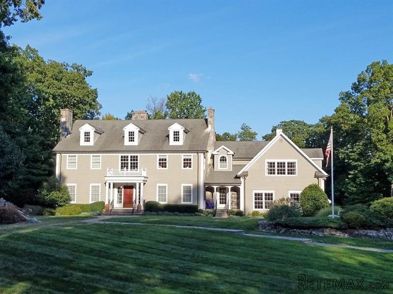 5 bedroom House For Sale: 17 Cottontail..