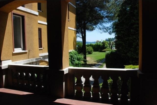 2 bedroom Apartment For Sale: Stresa, IT - 2