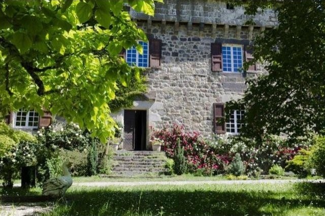 6 bedroom Castle For Sale: 15380 CANTAL - 2