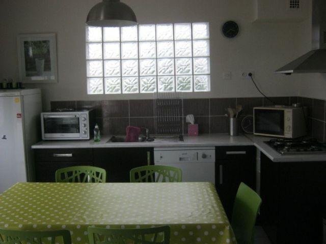 2 bedroom apartment in Vaux Sur Mer.. - 2