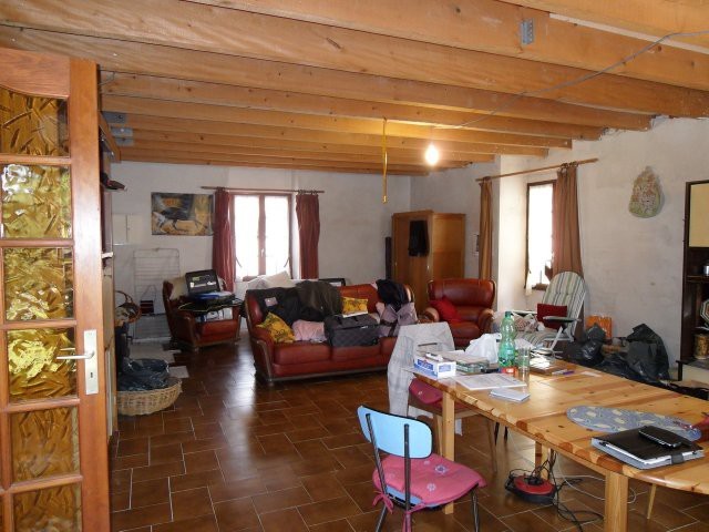 Maison De Village Dans Une Nature.. - 2