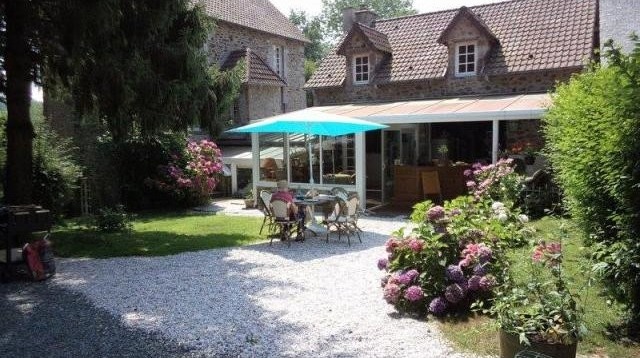 Maison / Villa For Sale - 2