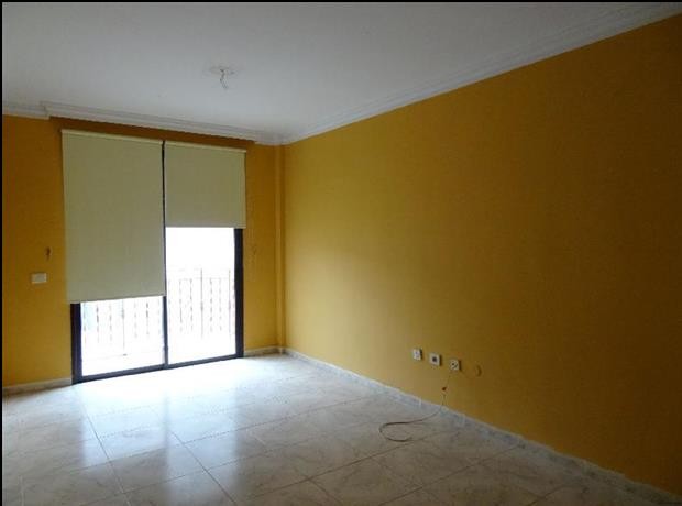 Apartment For Sale in Valle De San.. - 2
